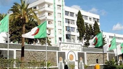 الجيش الجزائري يقبض على عنصر دعم للجماعات الإرهابية