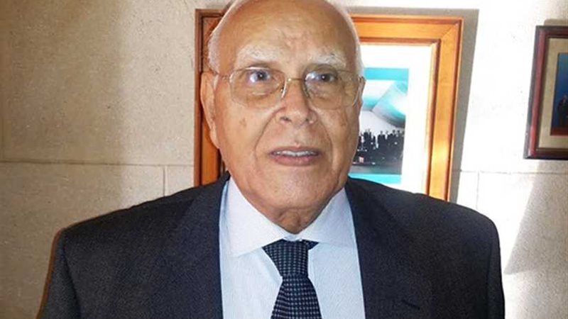 خبراء : مشاركة مصر