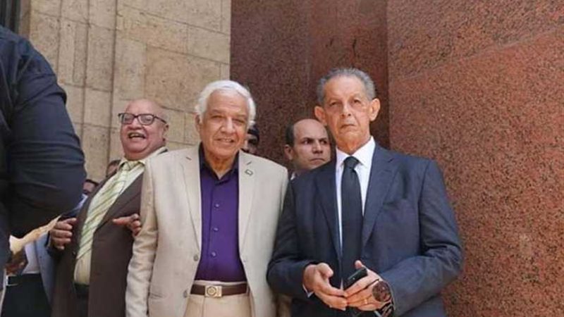 بدء التوافد على ضريح