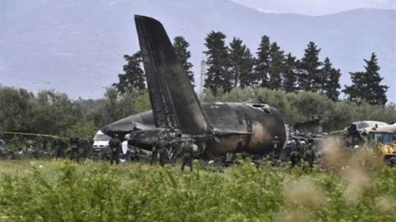 قتلى في تحطم طائرة