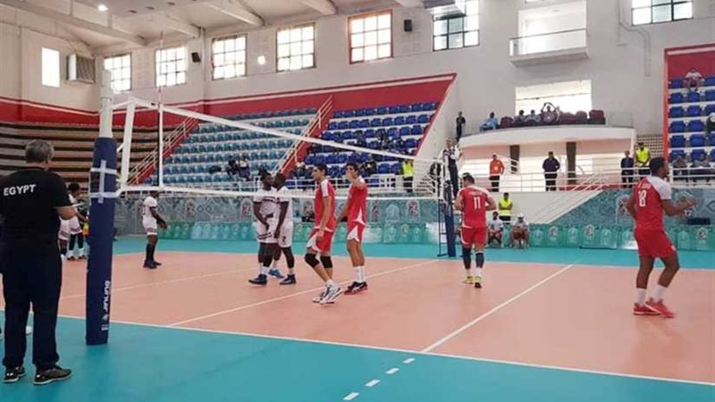 عبد الدايم: الطائرة