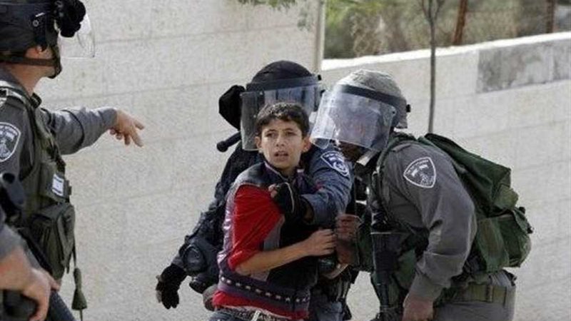 الأسرى الأطفال في