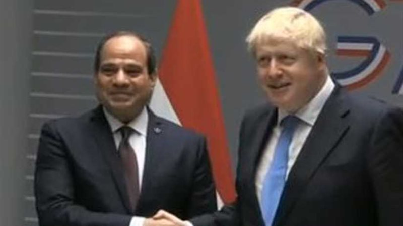 الرئيس السيسي يلتقي