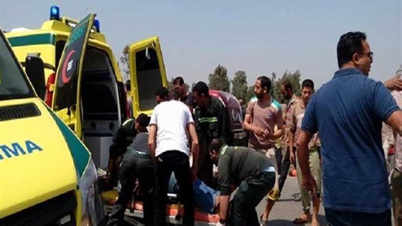 إصابة 7 أشخاص إثر