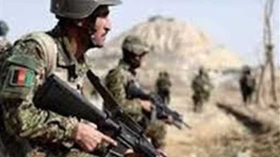 القوات الأفغانية تقتل 8 مسلحين وتدمر مخابئ أسلحة تابعة لطالبان وداعش