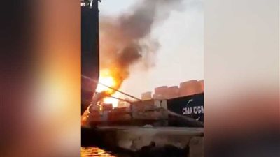 السيطرة على حريق محدود بميناء الدخيلة