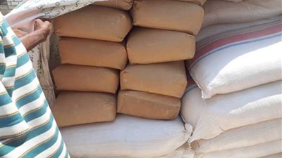 ضبط مصنع يعيد تصنيع الأعلاف الحيوانية بغرب الإسكندرية