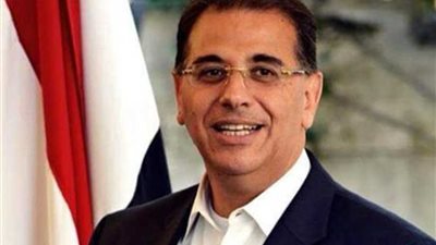 سفير مصر بتونس يشيد بأداء منتخب الناشئين في بطولة العالم للكرة الطائرة