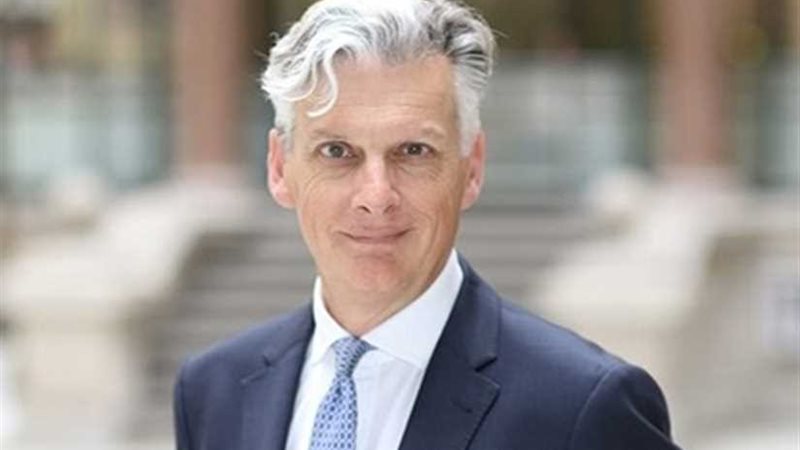 سفير بريطانيا بالقاهرة