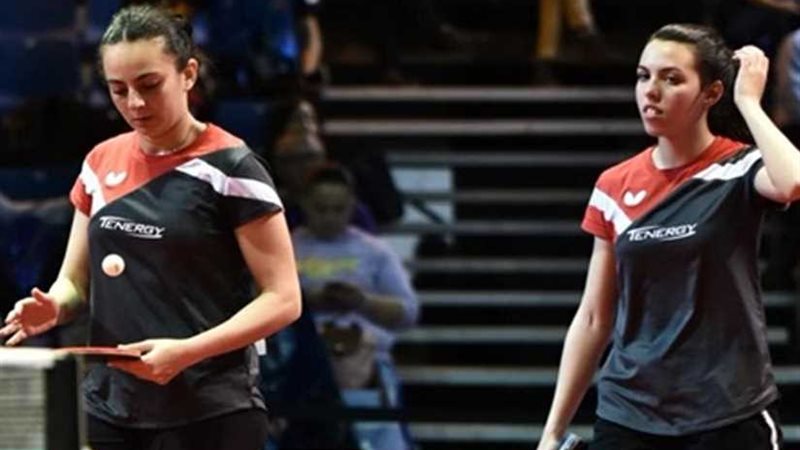 دينا مشرف ويسرا حلمي