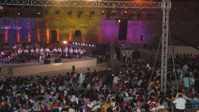 أصداء براقة على مر