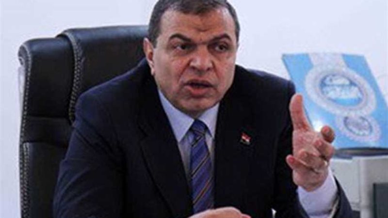 القوى العاملة: أول