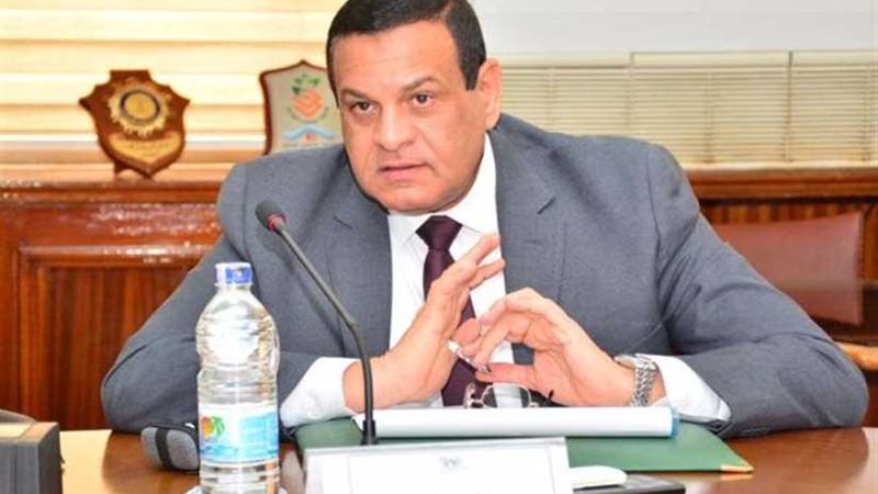 محافظ البحيرة يفتتح