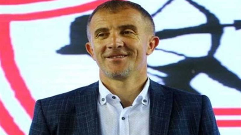 ميتشو يستقر على تشكيل