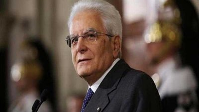 الرئيس الإيطالي يكلف رئيس الوزراء المستقيل بتشكيل الحكومة الجديدة