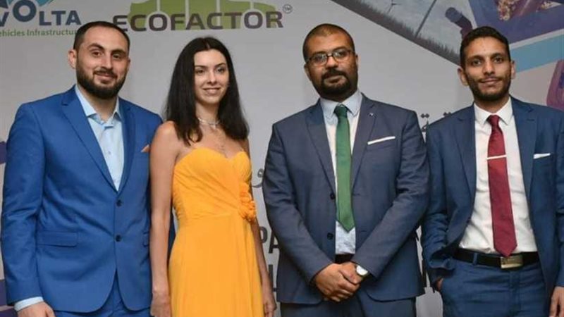 إنشاء أول مصنع لشواحن