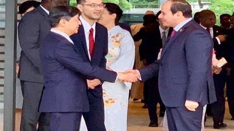 السيسي في ضيافة الإمبراطور