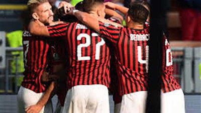 ميلان يفوز على بريشيا بهدف للاشئ في الدوري الإيطالي