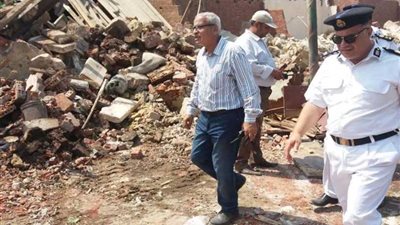 الانتهاء من هدم عقارات 