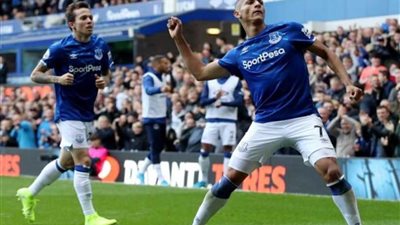 إيفرتون يفوز على ولفرهامبتون 3 - 2 في الدوري الإنجليزي