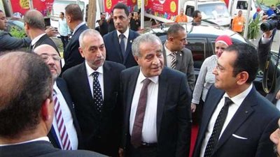 وزير التموين يفتتح معرض