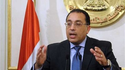 رئيس الوزراء يناقش تيسير الإجراءات أمام المستثمرين