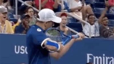 تغريم نجم التنس 