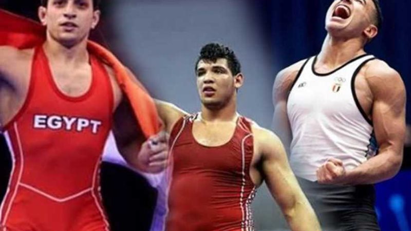 فراعنة المصارعة يتوجهون