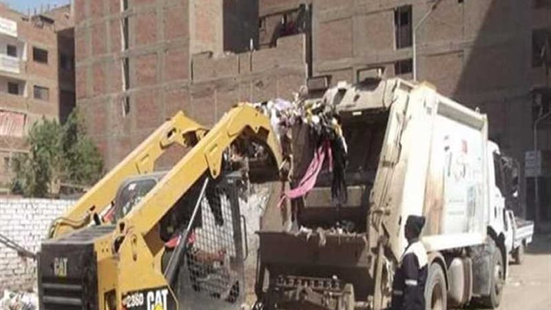 رفع 200 طن من القمامة