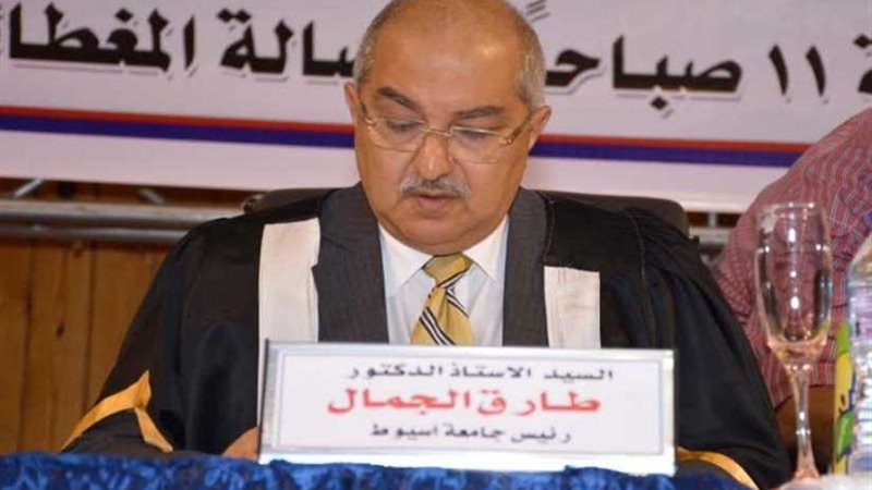 محافظ أسيوط ورئيس