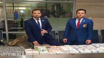 إحباط إدخال كمية من الأدوية بعبوات ماء زمزم بمطار القاهرة