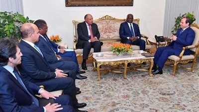 السيسي: مصر تولي اهتماماً كبيراً لصون السلم والأمن في أفريقيا