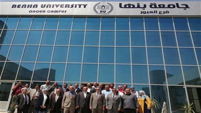 رئيس جامعة بنها يتفقد تطورات العمل في فرع العبور