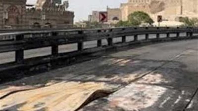 صيانة كوبرى الجيزة المعدنى 