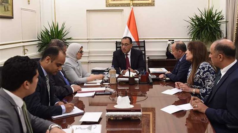 رئيس الوزراء يتابع