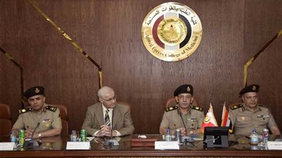 كلية الطب بالقوات المسلحة توقع بروتوكلات تعاون مع الجامعة البريطانية والجامعة المصرية الروسية