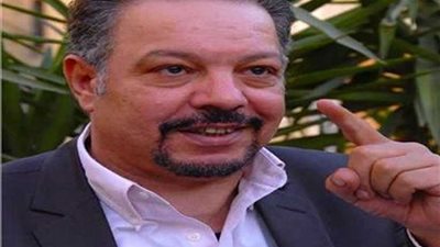 المخرج حسام الدين صلاح يبدأ بروفات قراءة مسرحيته الجديدة 