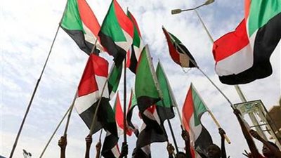 صحف الخرطوم تحتفي بإنهاء تعليق عضوية السودان في الاتحاد الافريقي