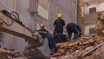 الحماية المدنية تنقذ «مسنة» عقب انهيار سلم العقار بالخليفة