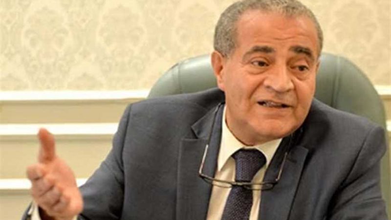 وزير التموين ومحافظ