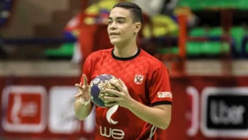 يد 2002 بالأهلي يفوز