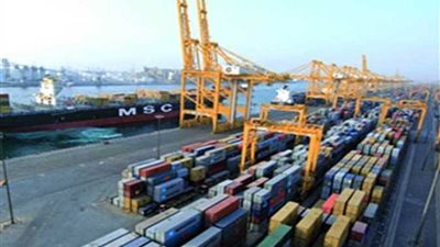 تداول 31 سفينة حاويات وبضائع عامة بموانئ بورسعيد