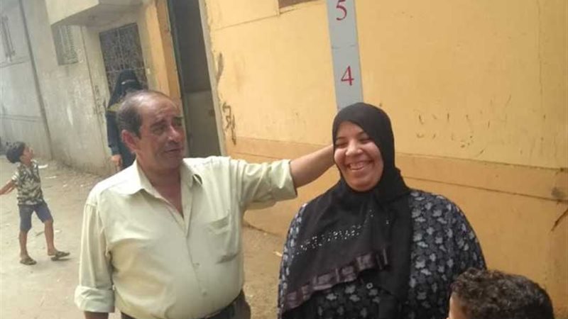 إعطاء جرعة البلهارسيا