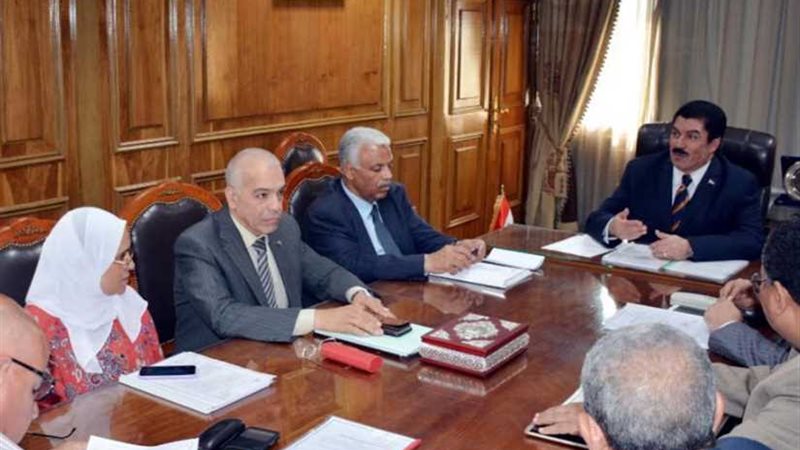 محافظ القليوبية يلتقي