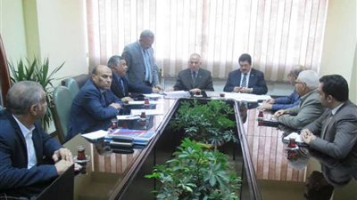 محافظ القليوبية يبحث مع وزير الري أوجه التعاون بالموضوعات المشتركة