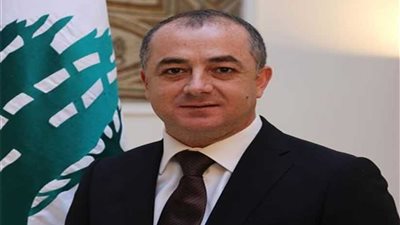 وزير الدفاع اللبناني: اعتداء إسرائيل على الضاحية مثل خطورة على أمن المدنيين