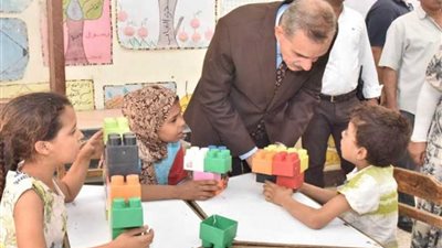 محافظ أسيوط يتفقد مدارس الواسطى الابتدائية والانتصار الرسمية والجلاء المشتركة