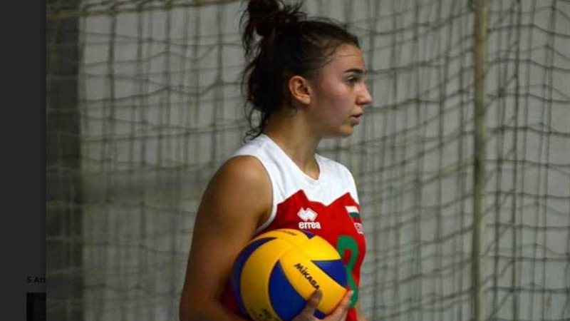 شاهد.. نجمة طائرة