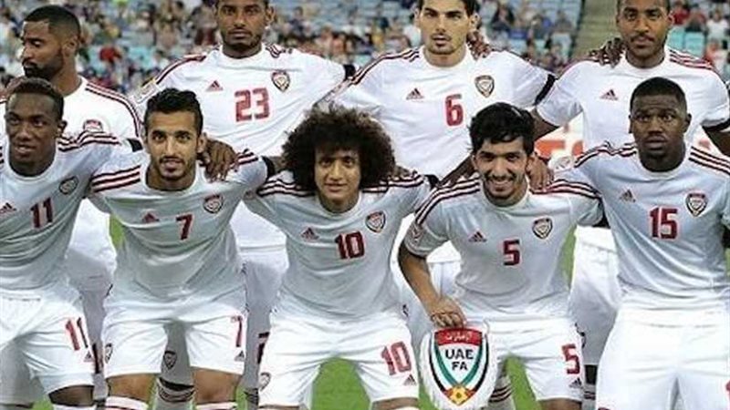 الإمارات تفوز على