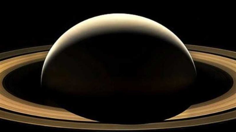 ناسا توضح حقيقة البحيرات